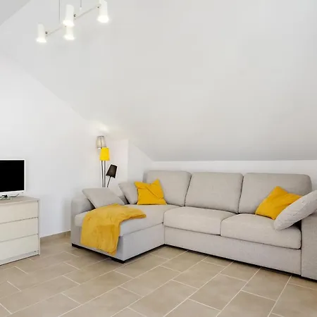 Apartment Cb Living - Cosy Loft With Terrace, Villamartin *