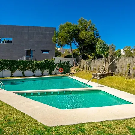Cb Living - Cosy Loft With Terrace, Villamartin Apartment *