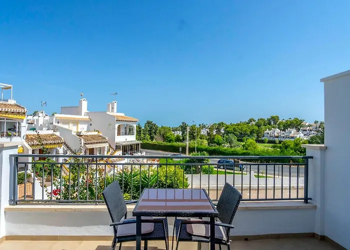 Cb Living - Cosy Loft With Terrace, Villamartin Appartement