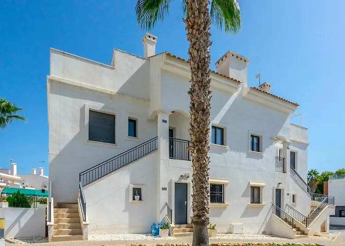 Appartement Cb Living - Cosy Loft With Terrace, Villamartin *