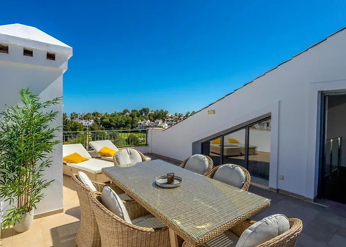 Cb Living - Cosy Loft With Terrace, Villamartin Alicante